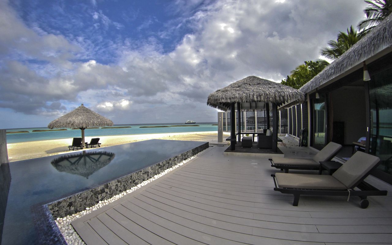 Two Bedroom Family Executive Suite with Pool (11)