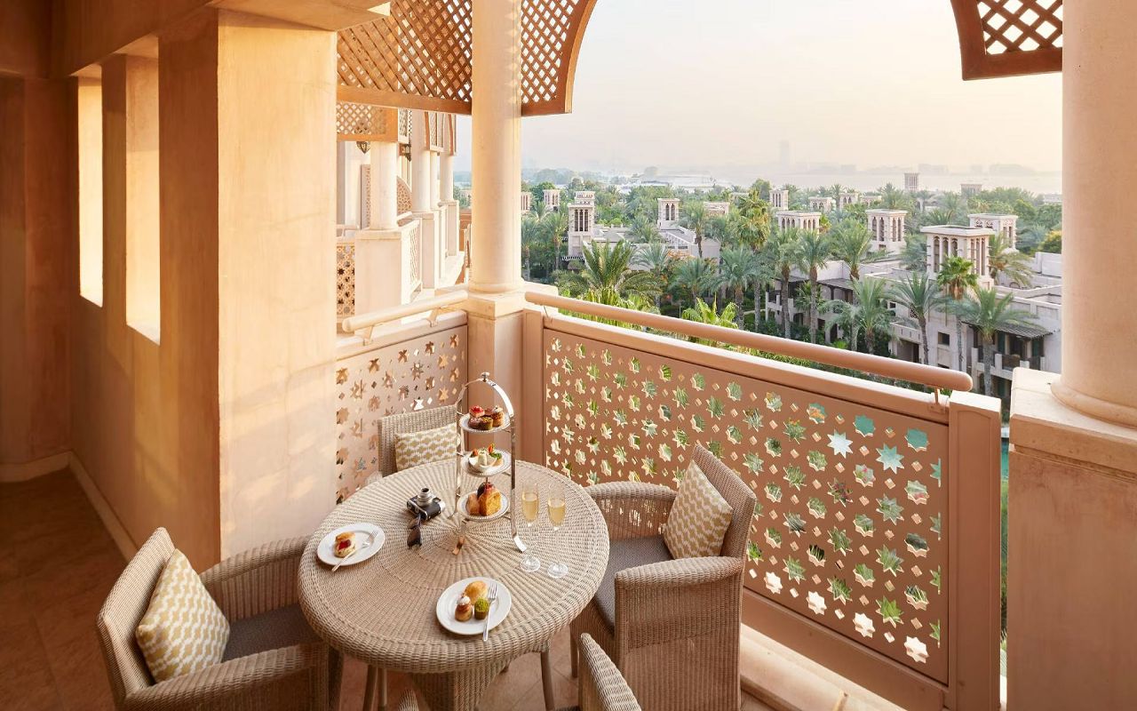 al-qasr--one-bedroom-ocean-suite--balcony