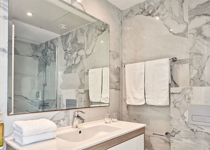 atlantica-sancta-napa-family-room4