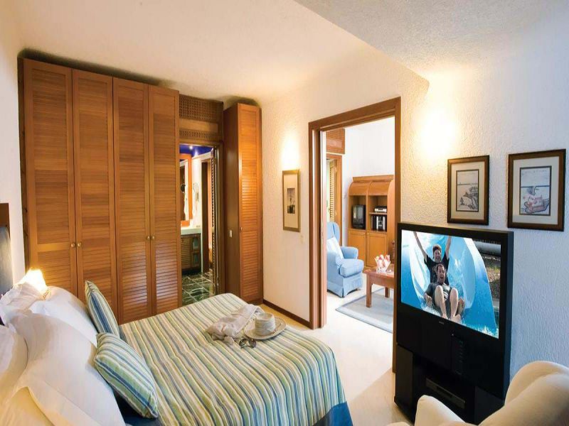 executive_bungalow_suites_side_sea_view2