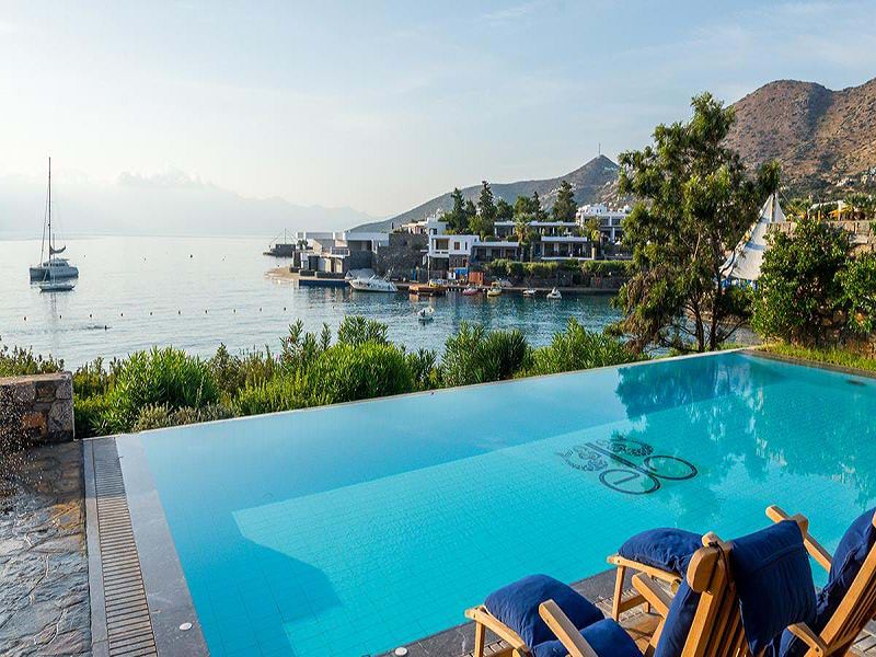 mediteranean-villa-front-sea-view-private-pool