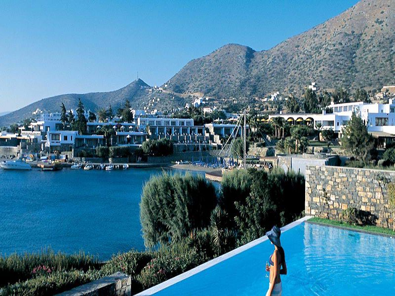 mediterranean_villas_front_sea_view_private_pool8