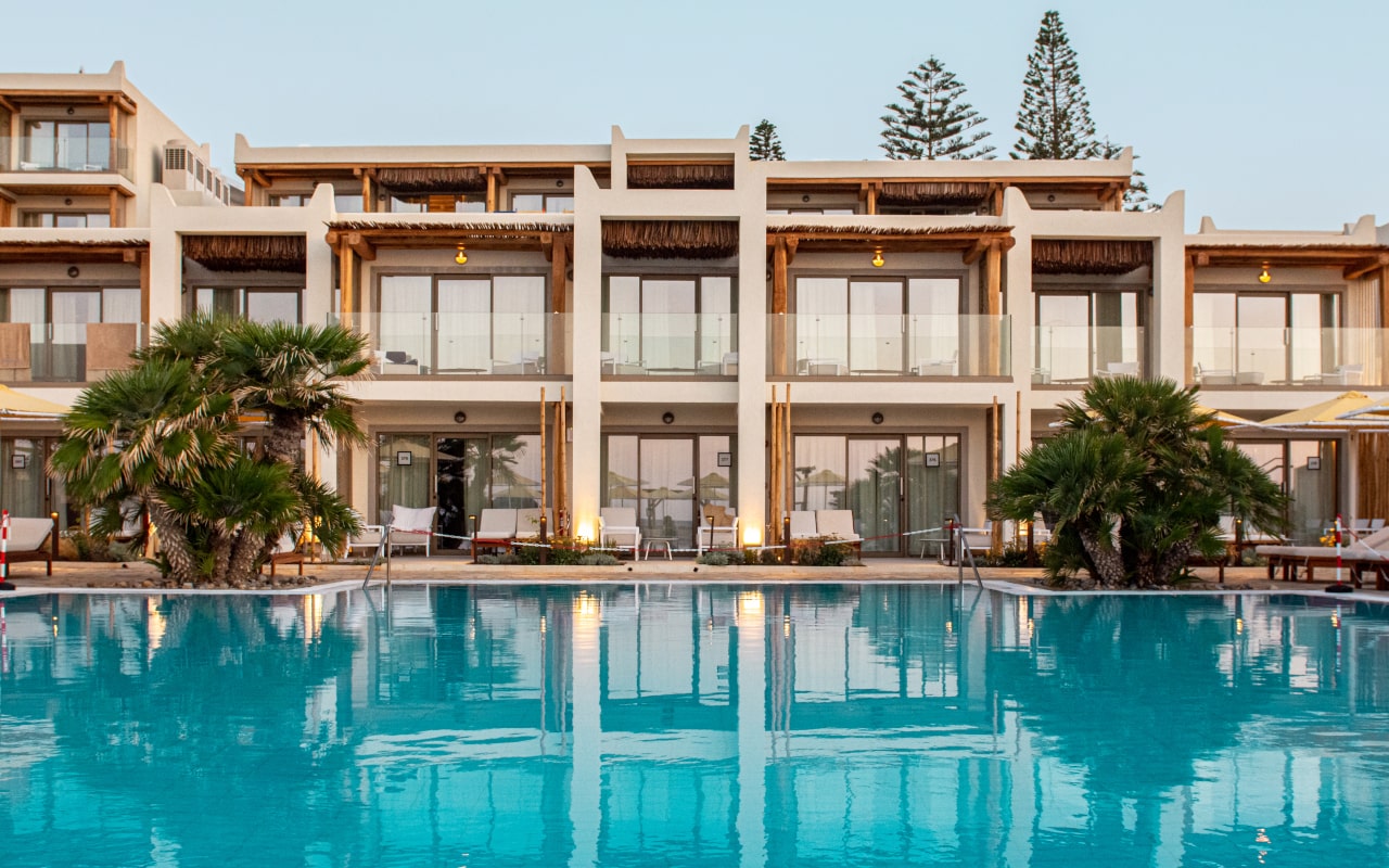 mitsis_crete_rinela_superior rooms_facades-min