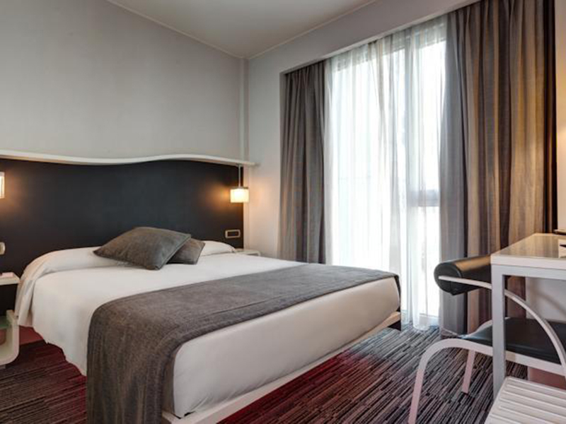 standard-double-room-single-use-best-western-premier-hotel-royal-santina