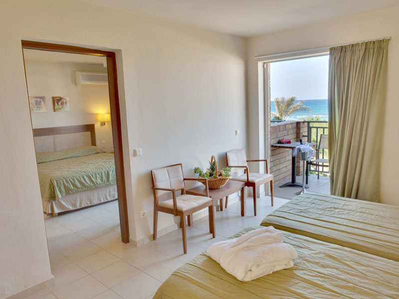 Bella Beach Hotel (4)