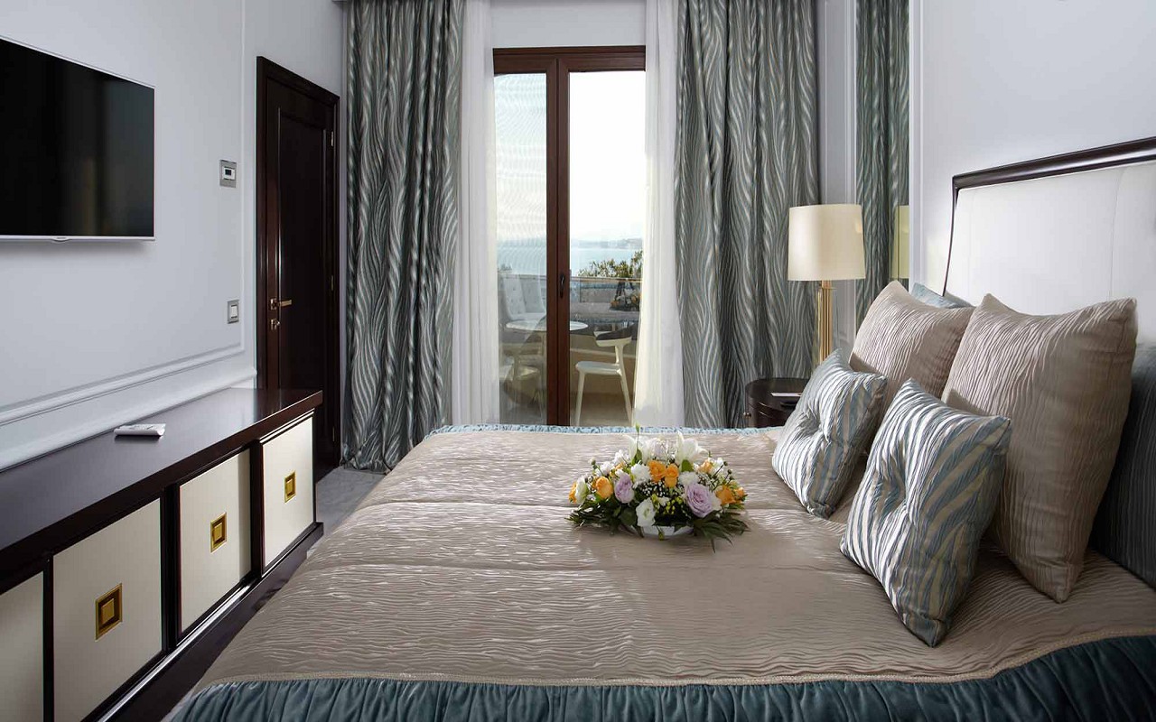 Presidential-suite-2-bedroom