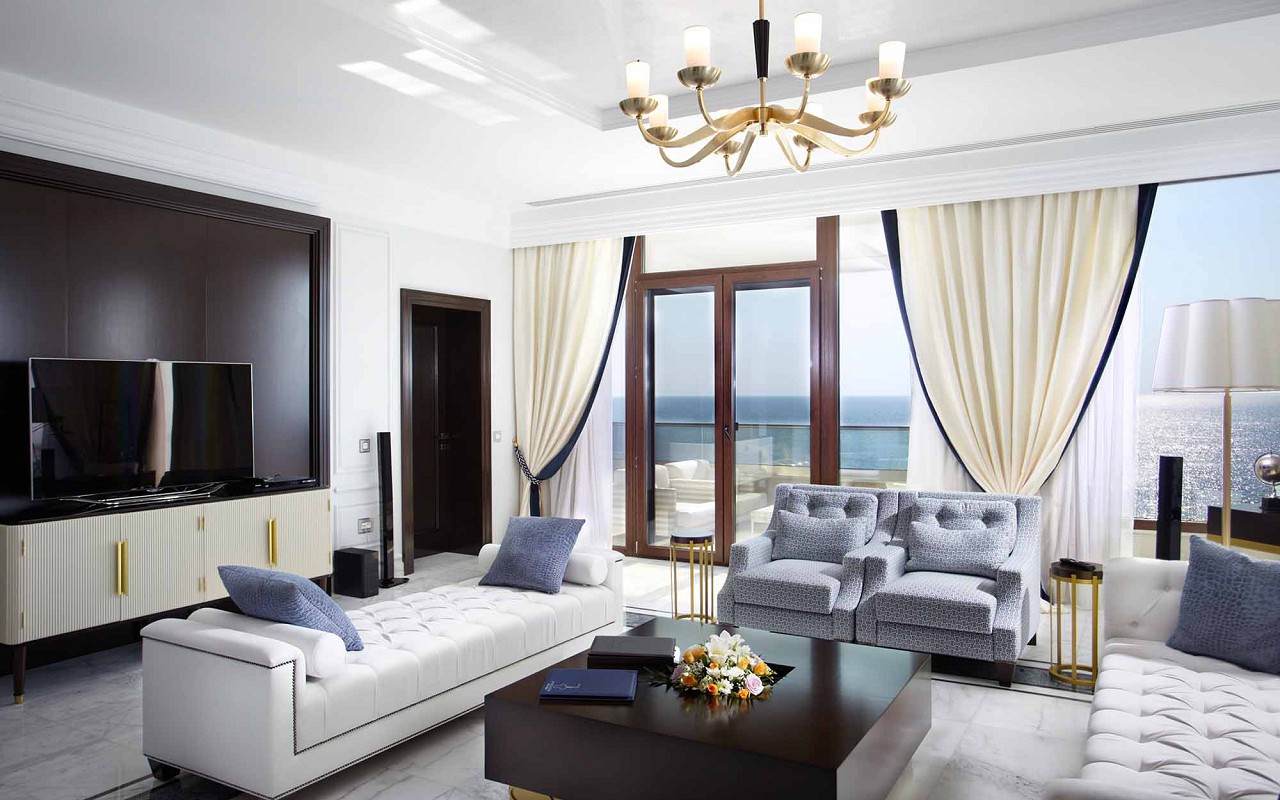 Presidential-suite-5-livingroom