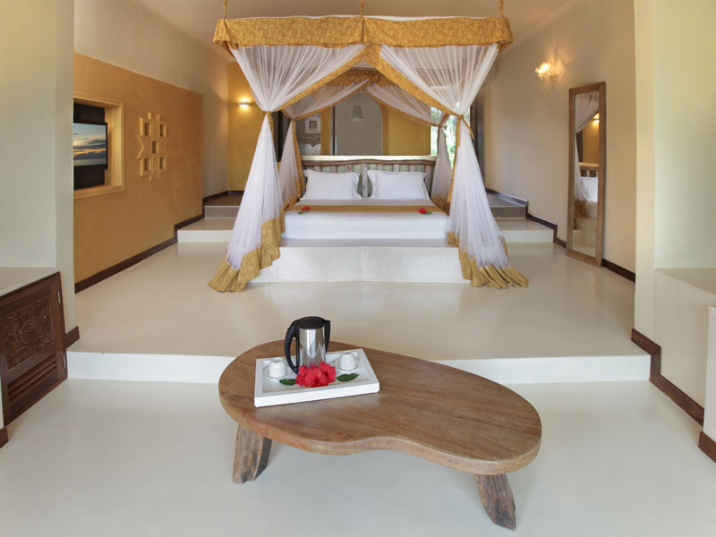 Beach Suite 02