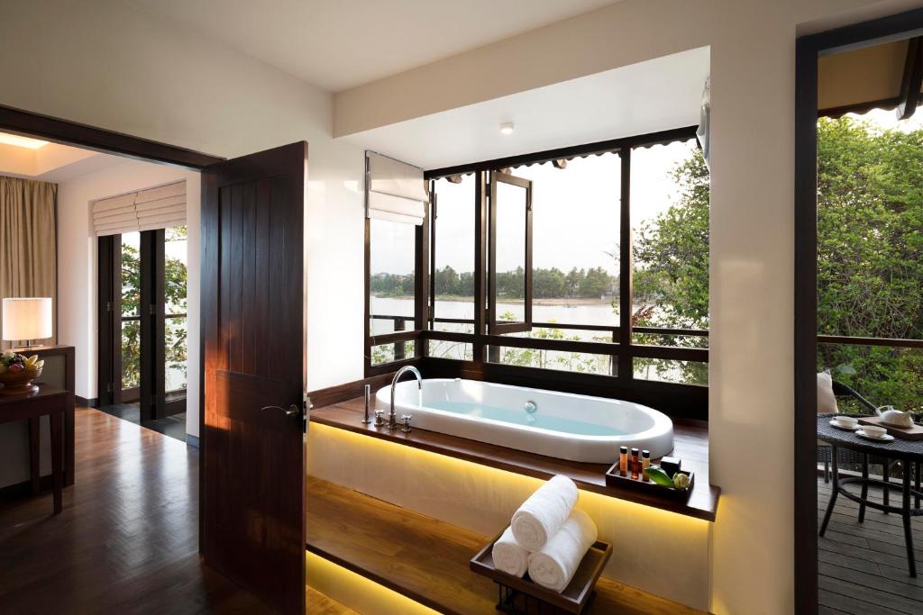 One Bedroom Anantara Suite Room (4)