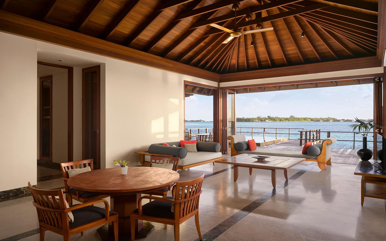 Villa-Nautica-One-Bedroom-Ocean-Suite-with-Pool-Living-Room-Large