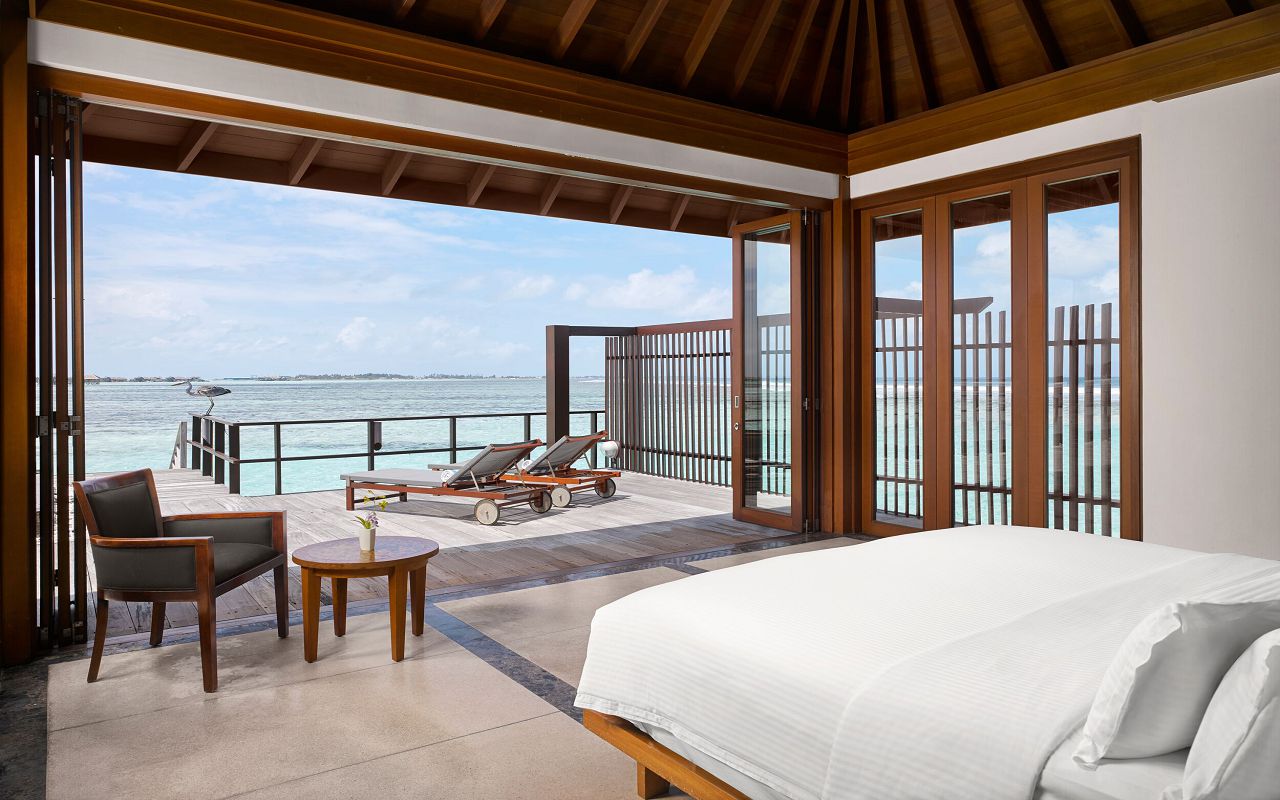 Villa-Nautica-Two-Bedroom-Ocean-Suite-with-Pool-Bedroom-Large