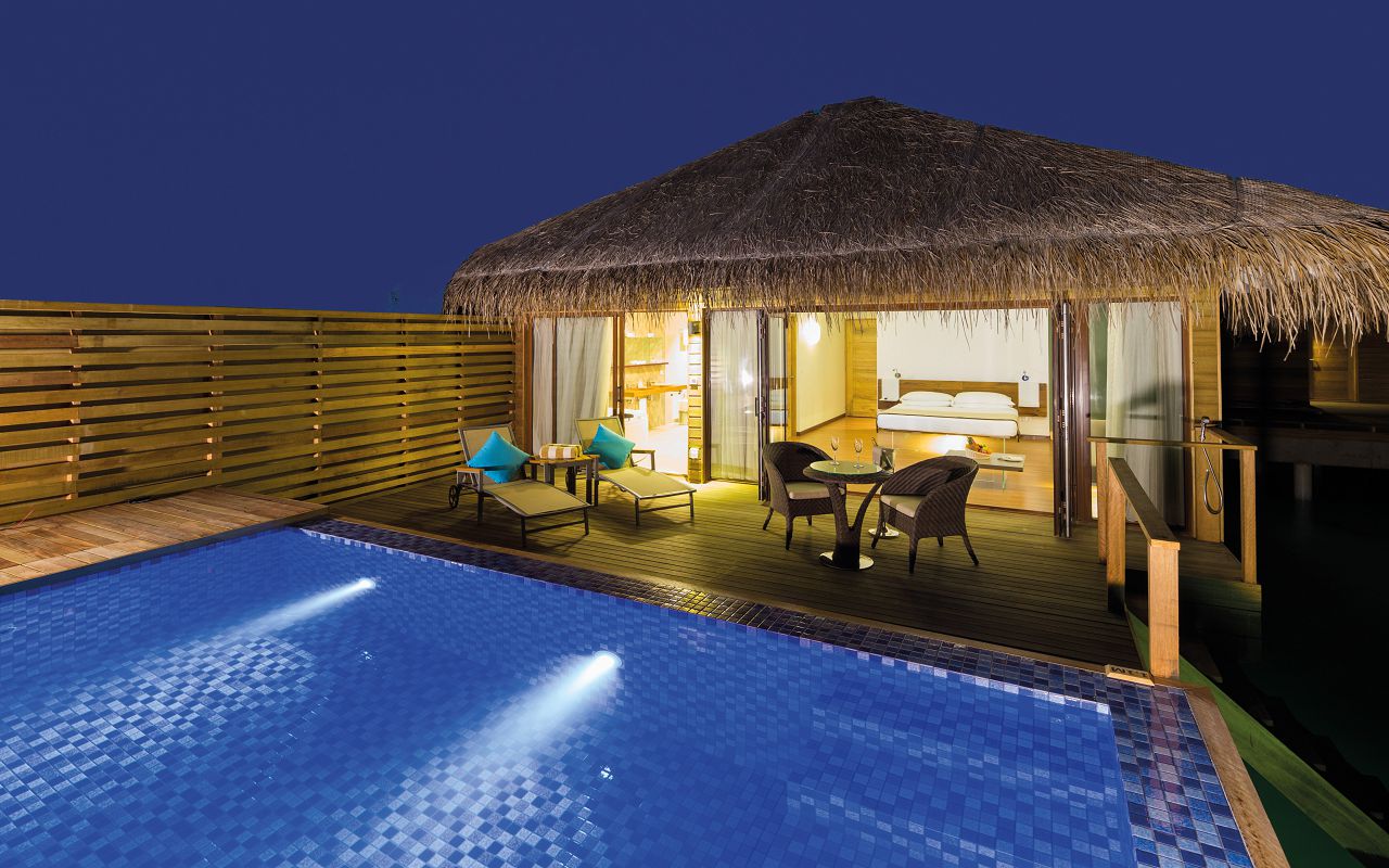Lagoon Suite Pool-017