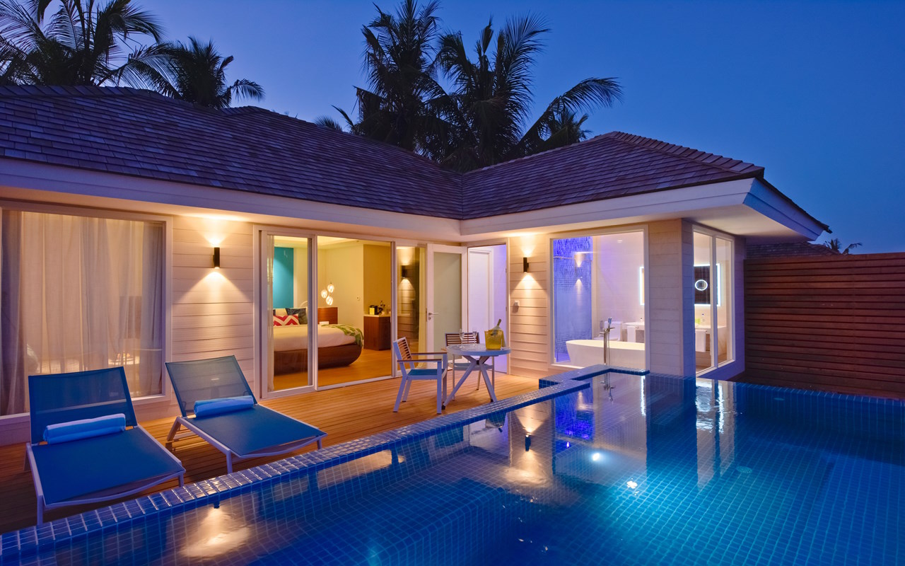Ocean Pool Villa1