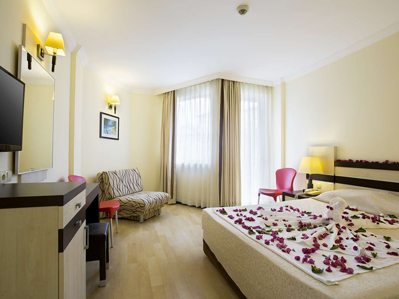 Standard Room2