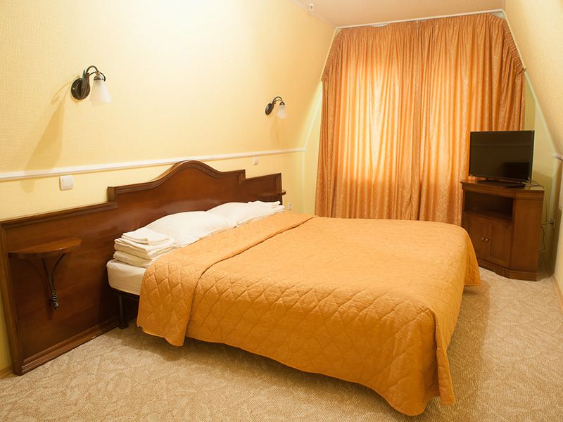 Letizia Country Club люкс 2к (1)