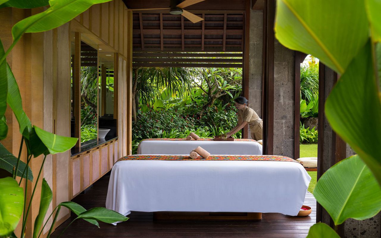 50512141-Ritz-Carlton Oceanfront Villa Massage Room with model - The Ritz-Carlton, Bali