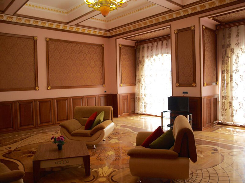 Luxury Triple Room3