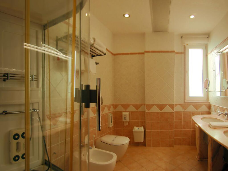 Deluxe Suite with Sea View1