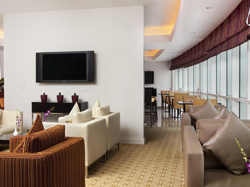 Diplomatic suite with Executive Lounge Access (1)