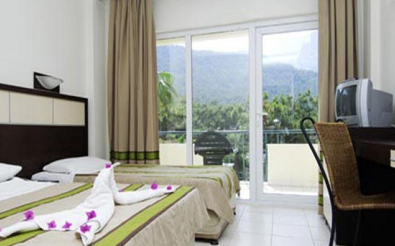 Standard Room Land View