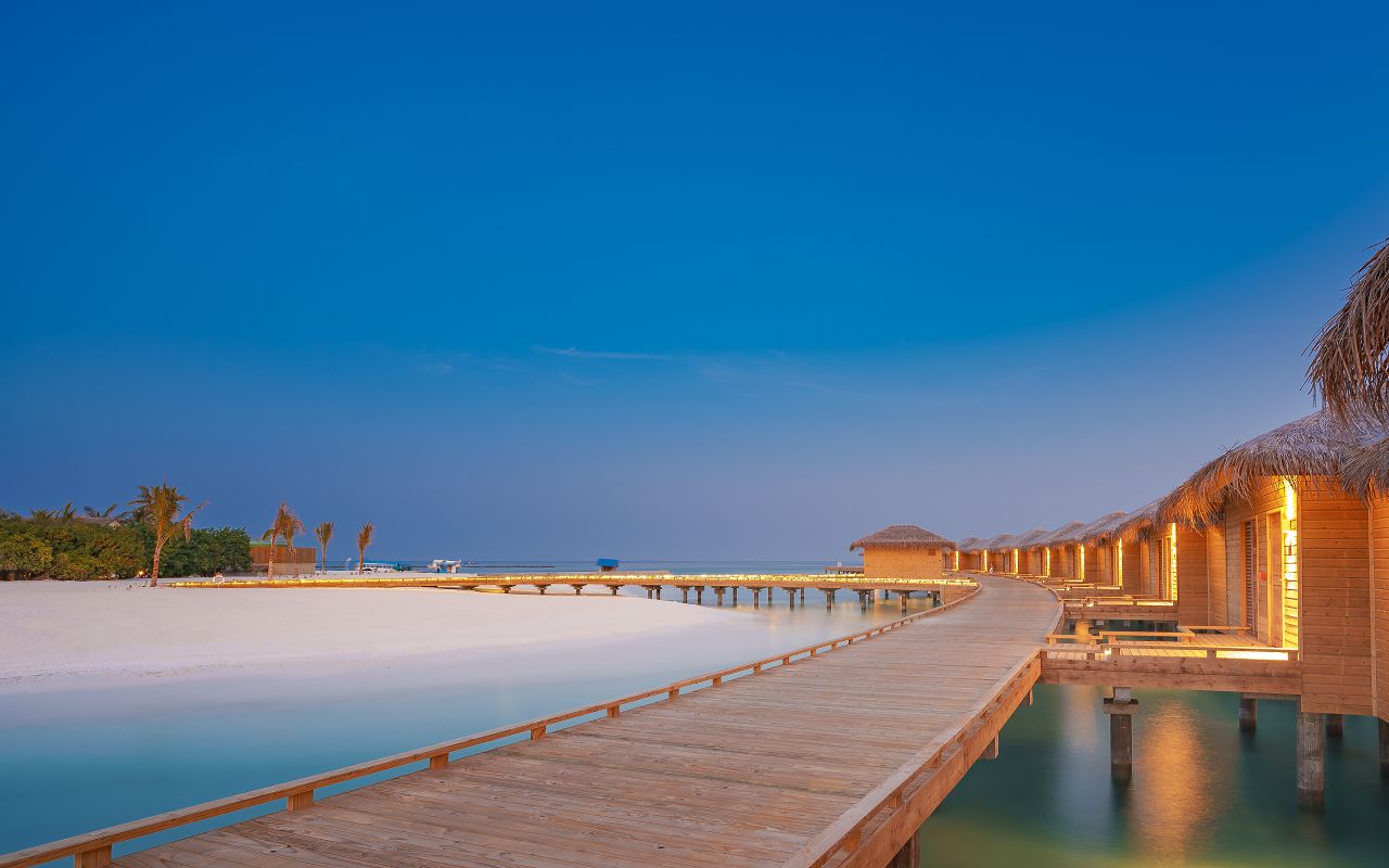 Aqua with Suite Pool (8)