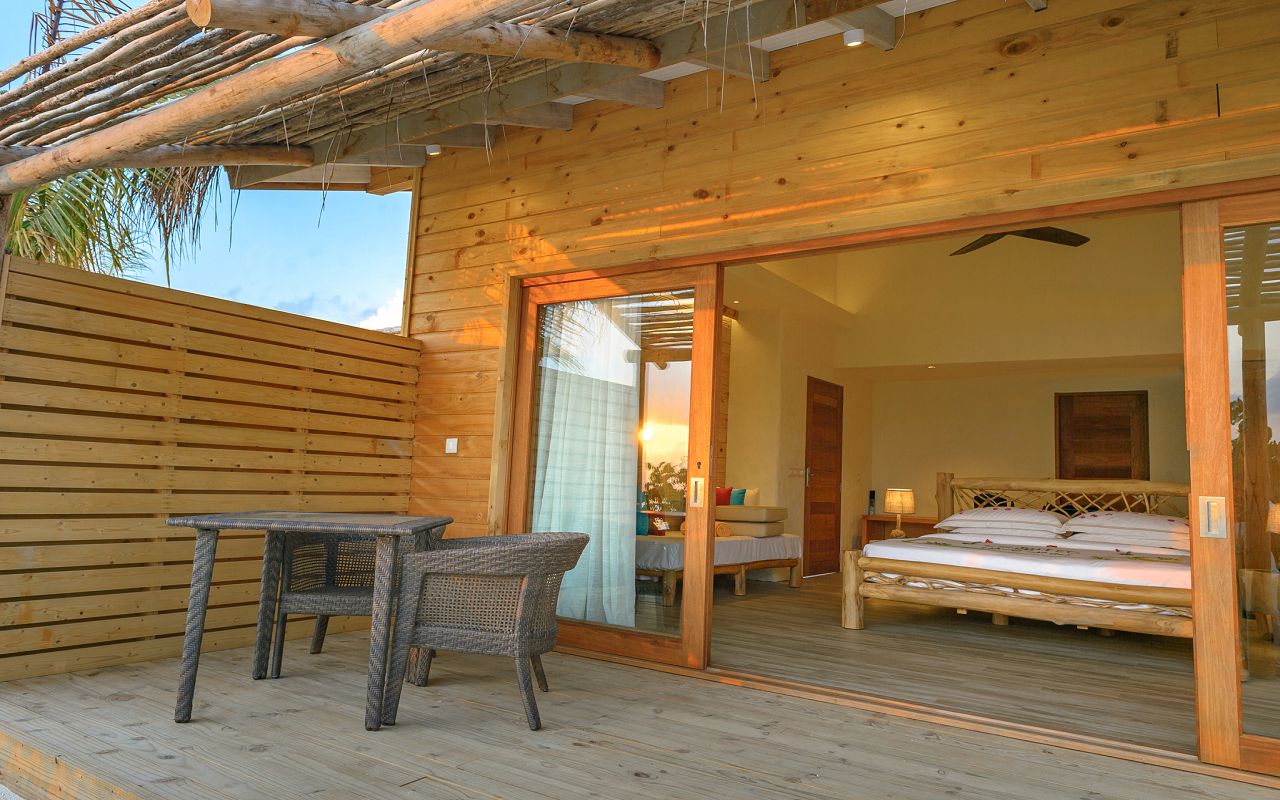 Beach Suite with Pool (2)