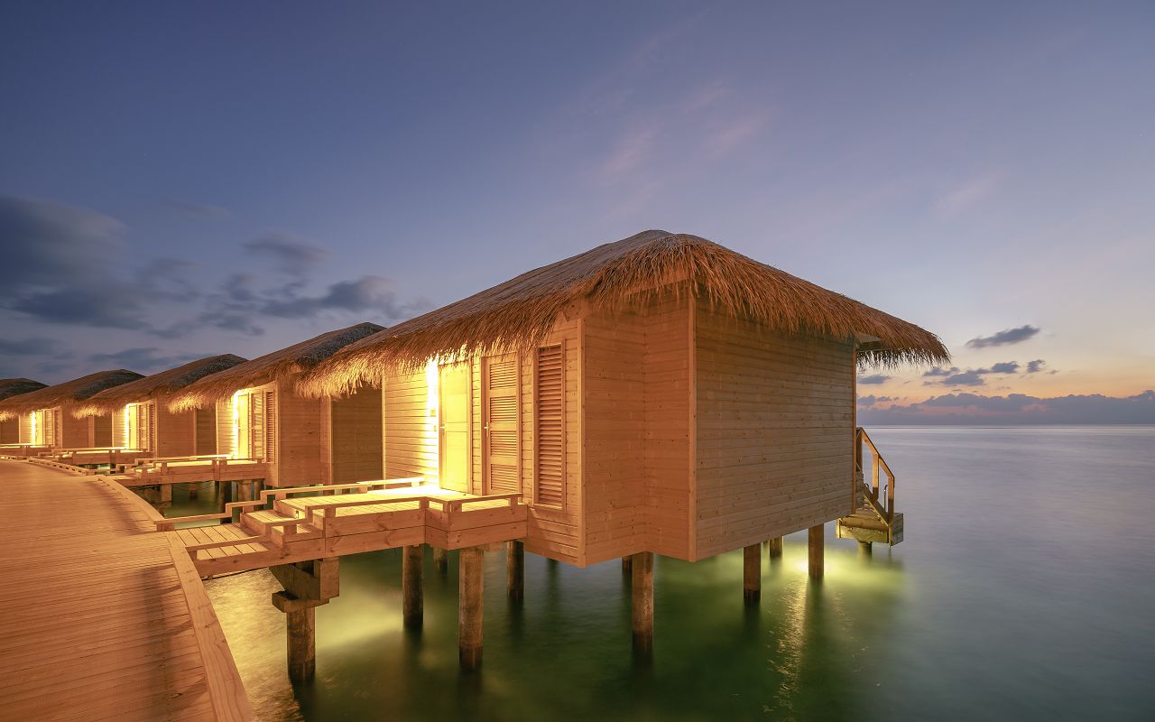 Dolphin Villa (5)