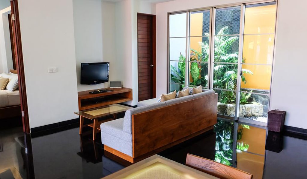 Deluxe One-Bedroom Villa with Private Pool-min