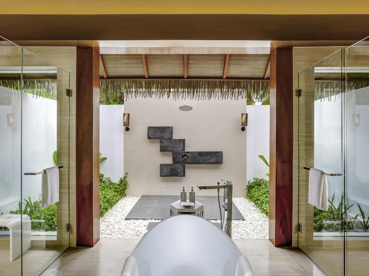 Pullman Maldives Maamutaa