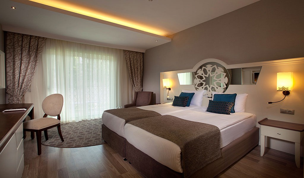 Diamond-Hotels-Elite-standart-Room (6)