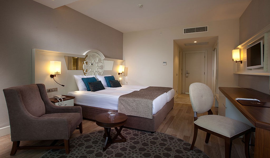 Diamond-Hotels-Elite-standart-Room (7)