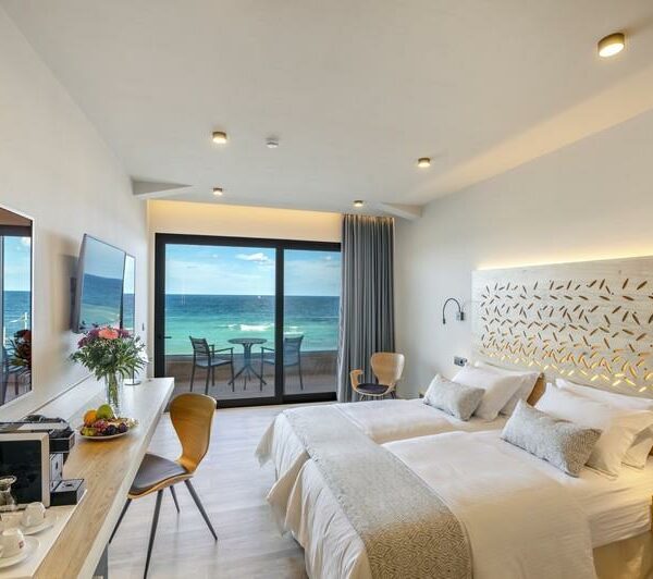 Double Superior Sea View