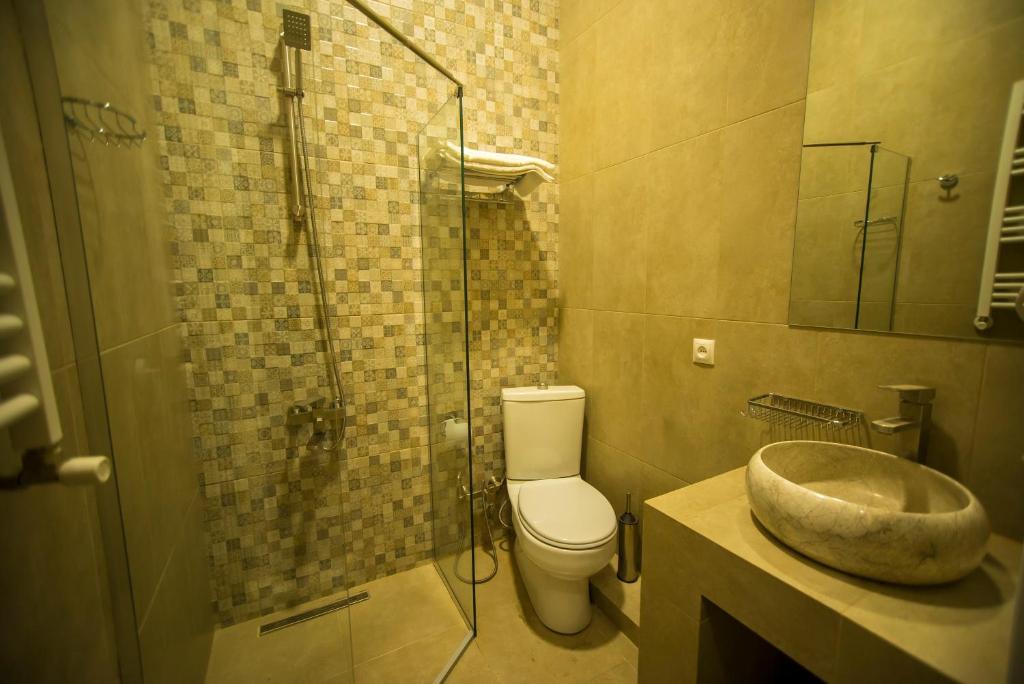 Twin Room 2