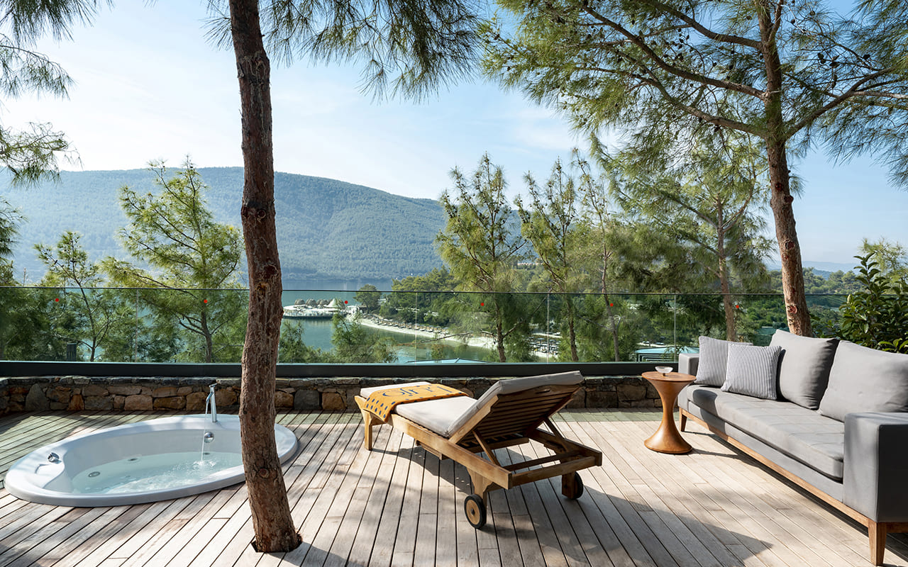 Lujo-Forest Suite - 05 - Balkon