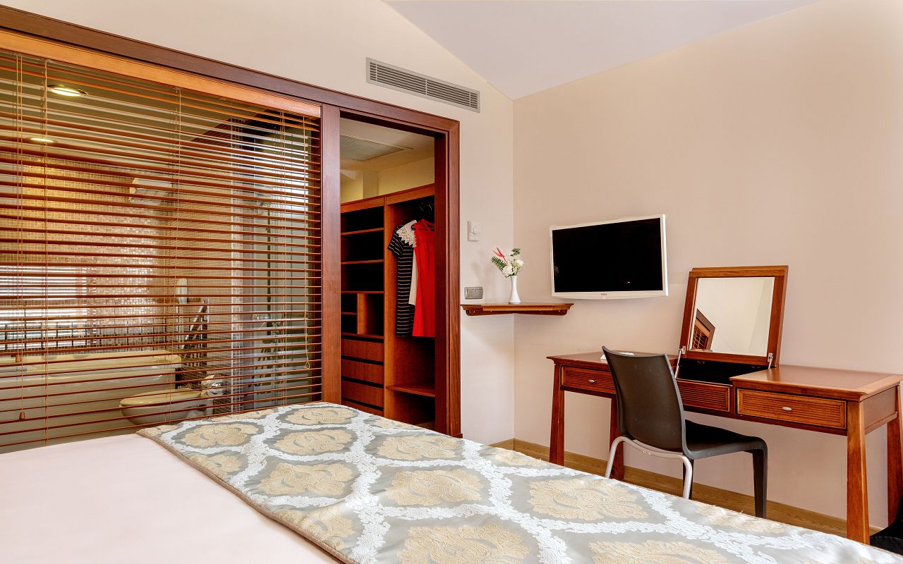 Suite Room (Hills) Suite Room (Hills) 2