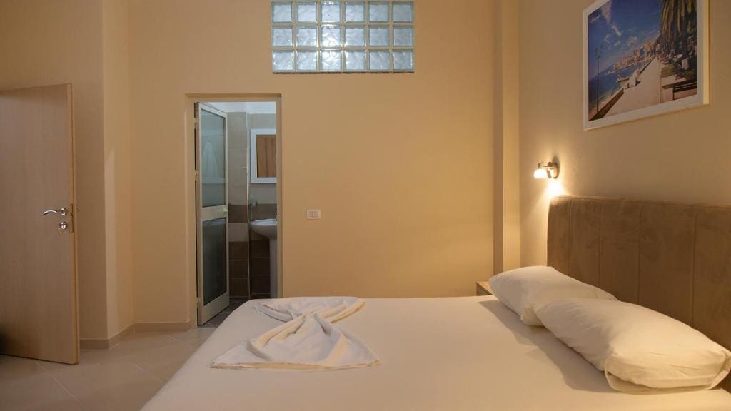 vila balani-double Room with Balcony (3)