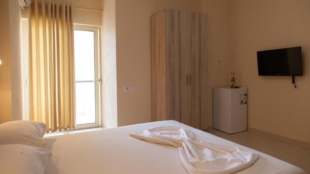 vila balani-double Room with Balcony (4)