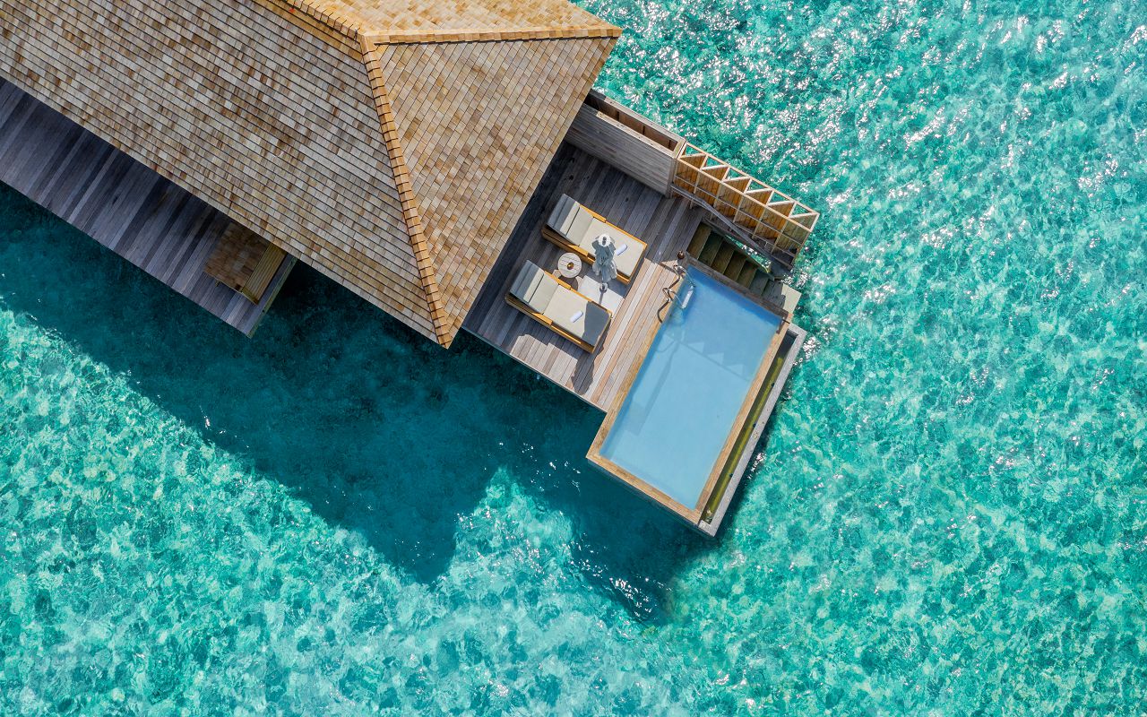 Ocean-Lagoon Pool Villas (28)