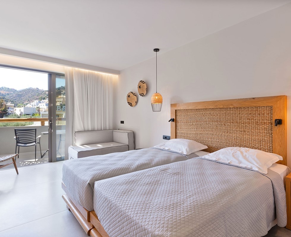 Junior suite garden or side sea view 3