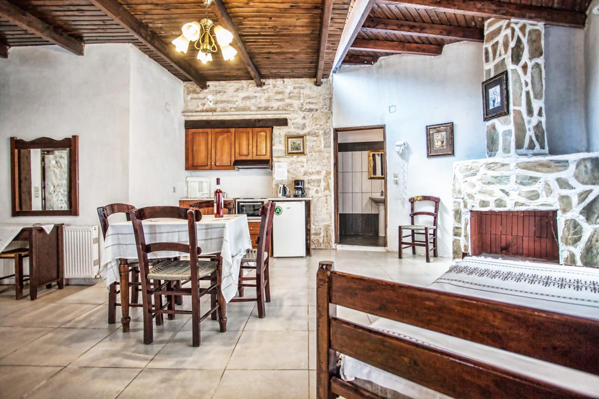 Accommodation-in-Bali-Crete-1-Bedroom-Apartment-6-Stone-Village