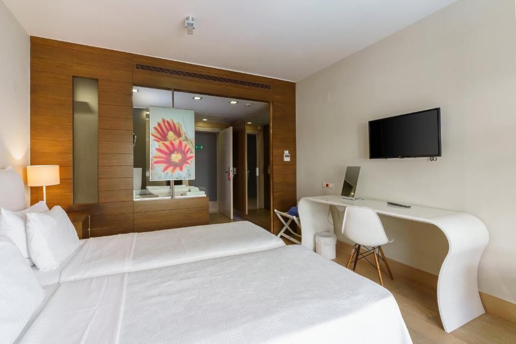 Double Room Garden View 1