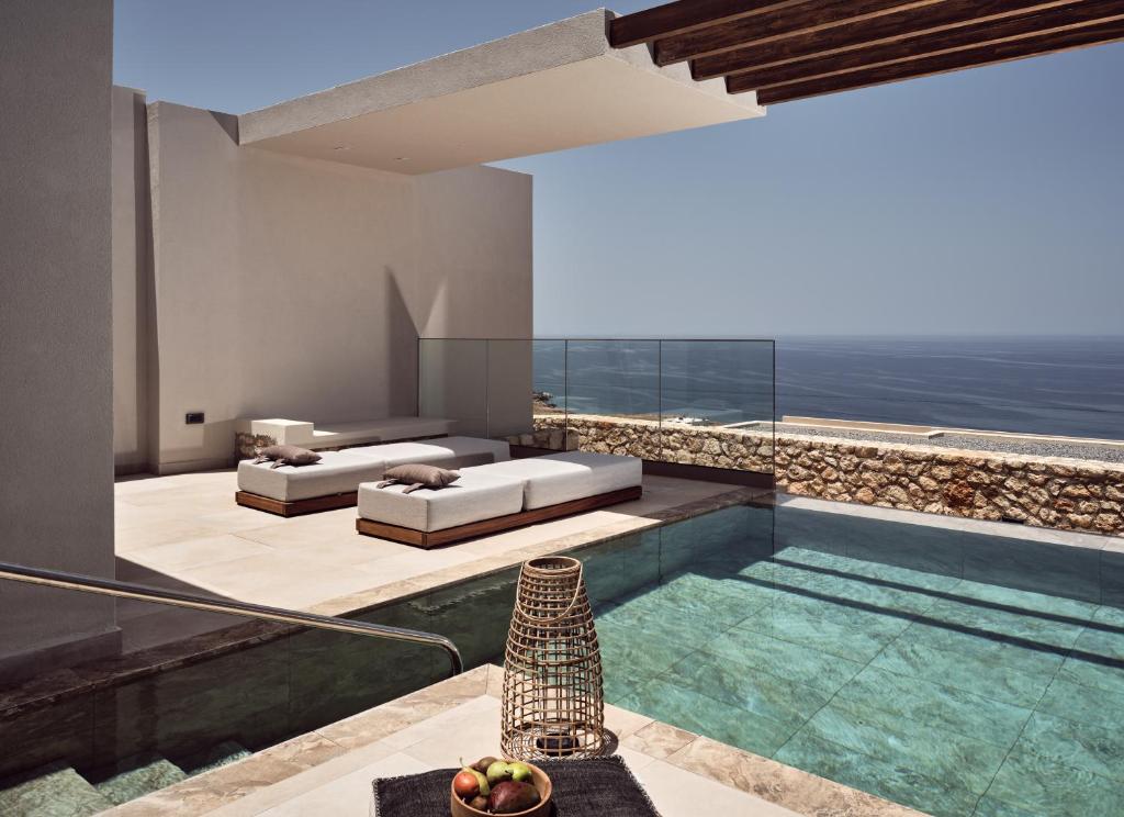 Suite Elite With Infinity Private Pool Sea View (5)