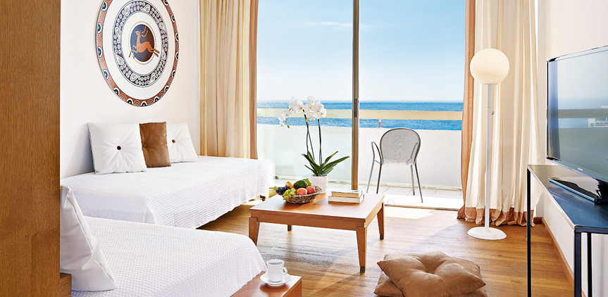 03-sea-view-luxury-family-accommodation-rhodos-royal-23575