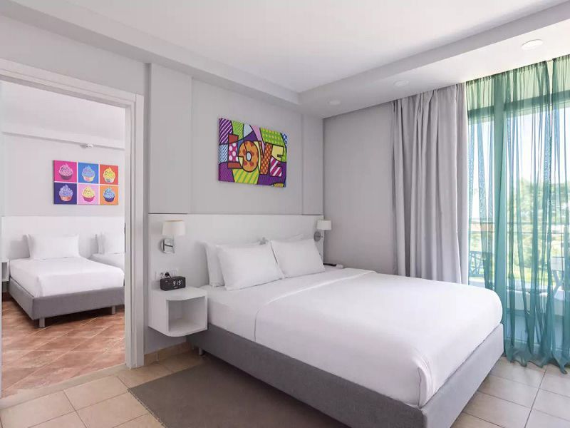 Azul_beach-two-bedroom-junior-suite-2