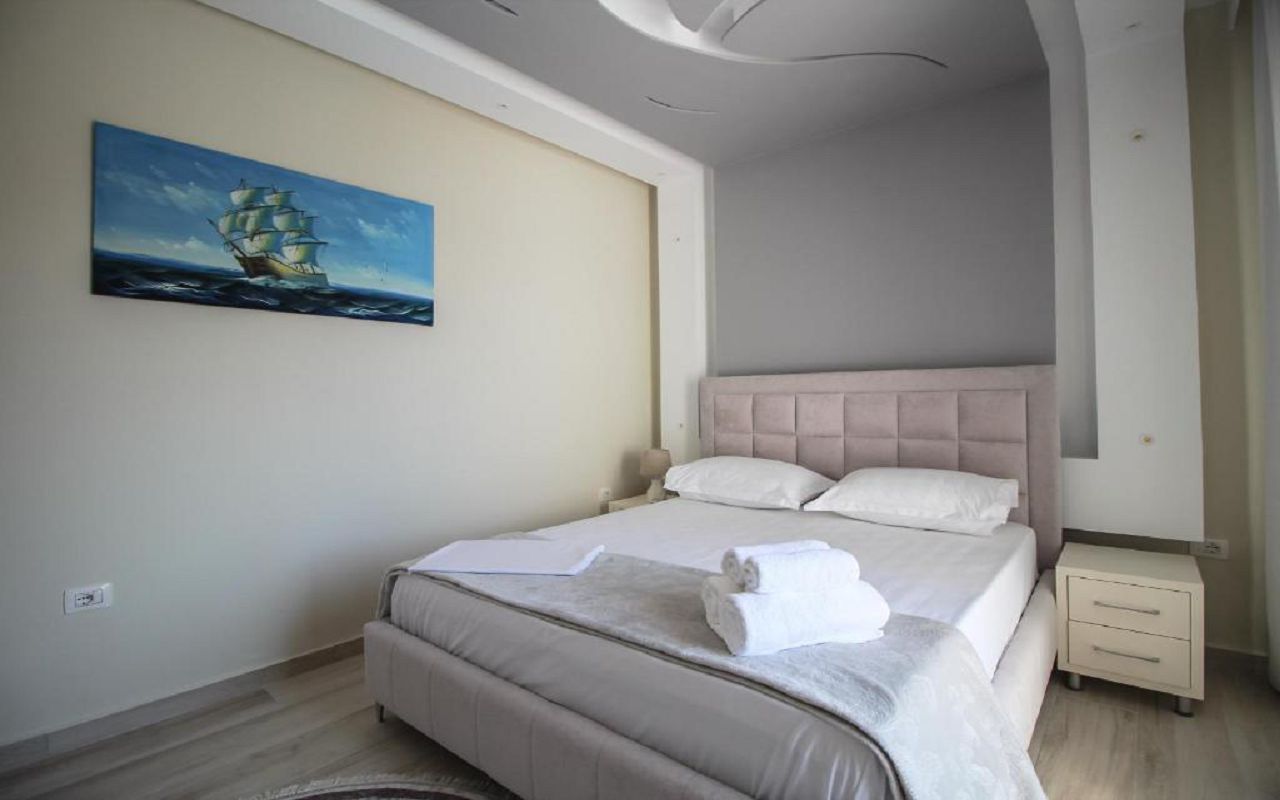 Romario Apartments - STD DBL SSV or Partial SV 5