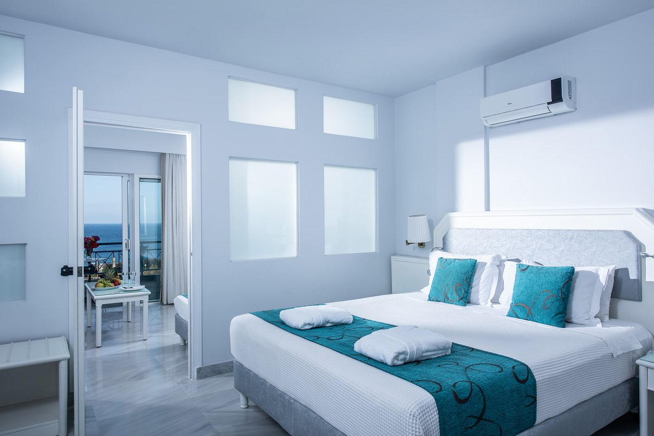 1_Bedroom_Suite_Sea_View_Rethymno_Mare_Royal__Water_Park