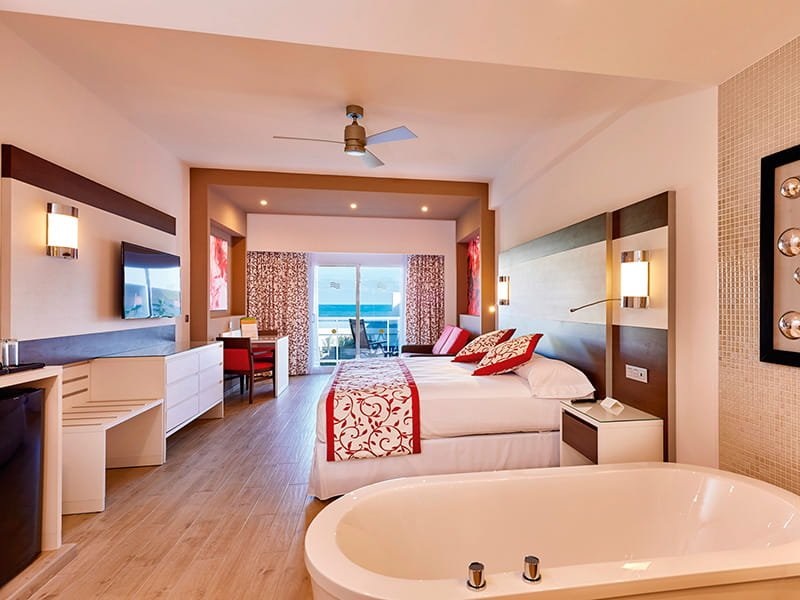 Riu_palace_room_suite_4