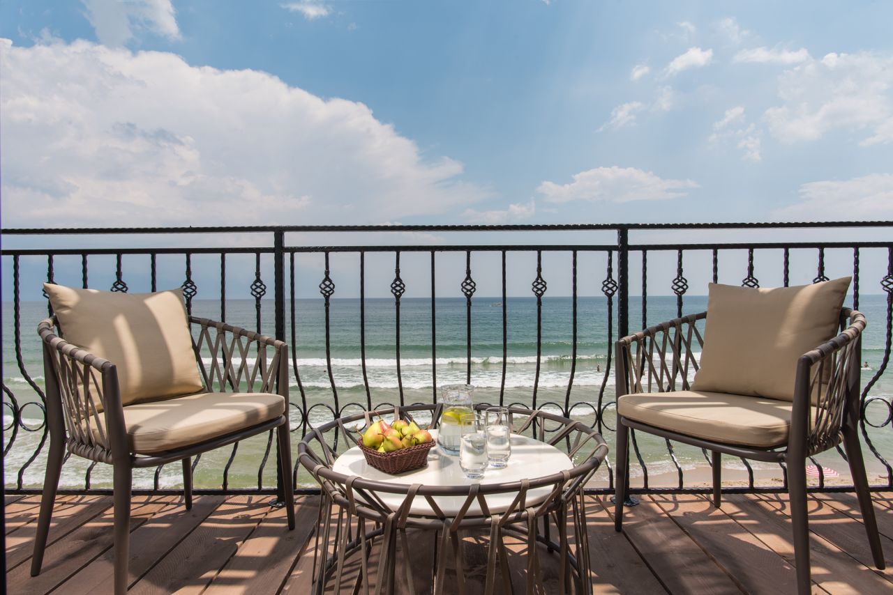 Dbl Sea View 1