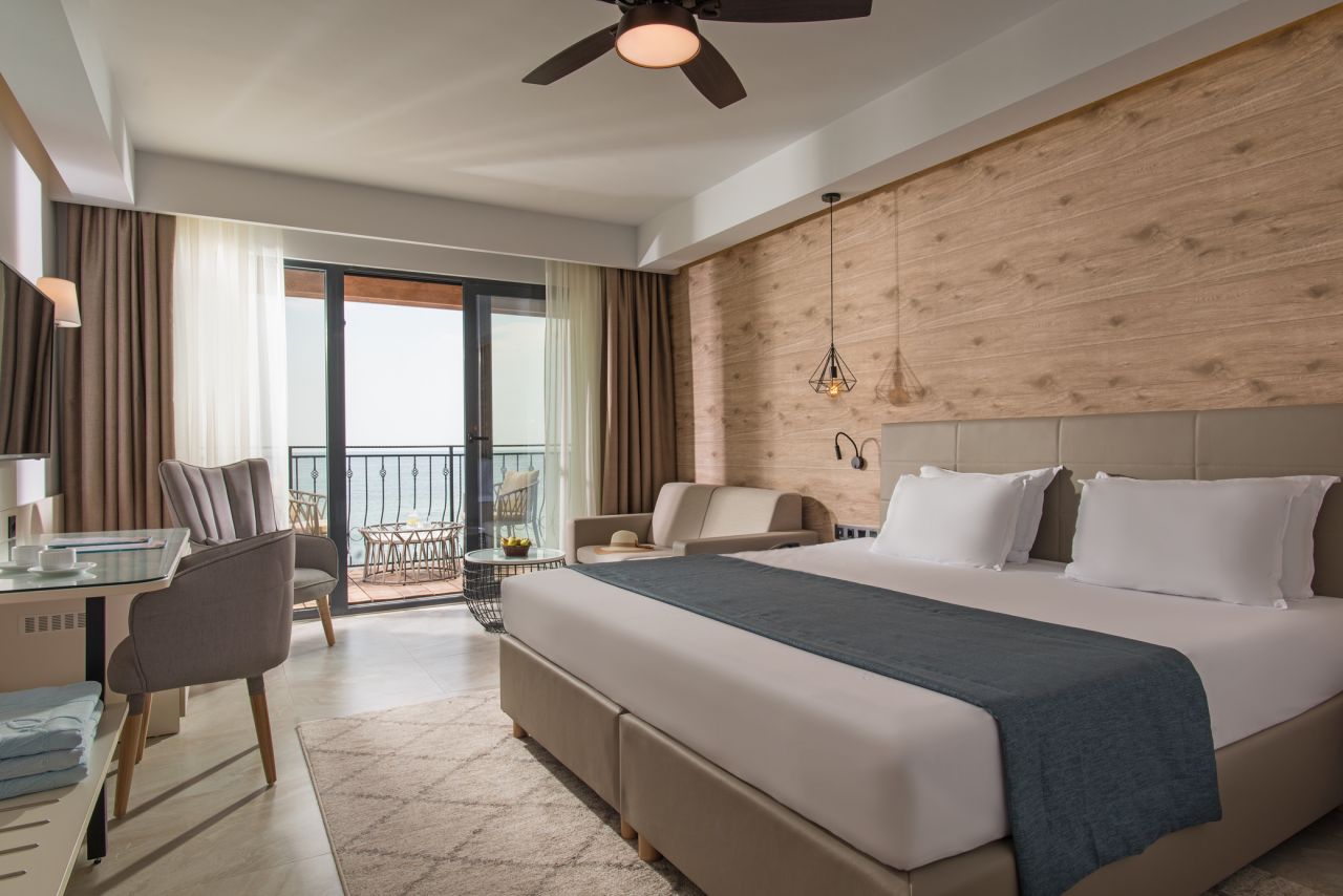 Dbl Sea View 4
