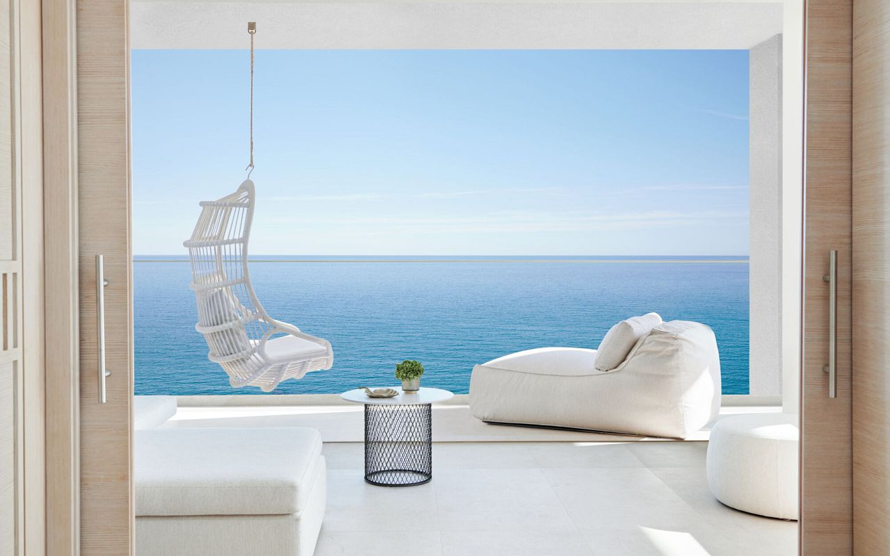 Ikos-Andalusia-Deluxe-One-Bedroom-Suite-Sea-Front-View-Balcony_2880x1796-1